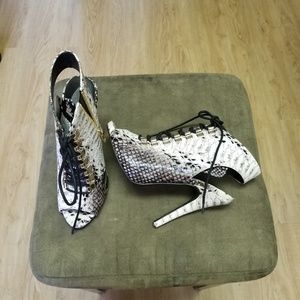 Resale Boutique
